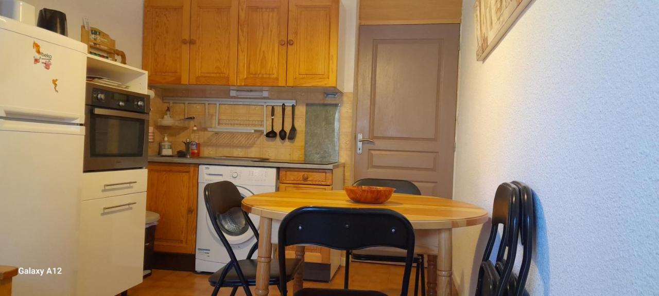 Studio-Cabine 4 Pers, Wifi Et Garage. Ax-les-Thermes Kültér fotó
